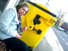 در پشت محوطه پسرها عوضی عکس سکسی مادر پسر هستند